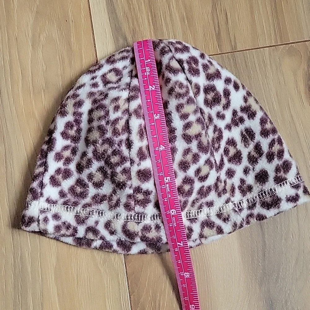 *3/$15* Cute! Girls Cheetah Print Lightweight Stocking Hat